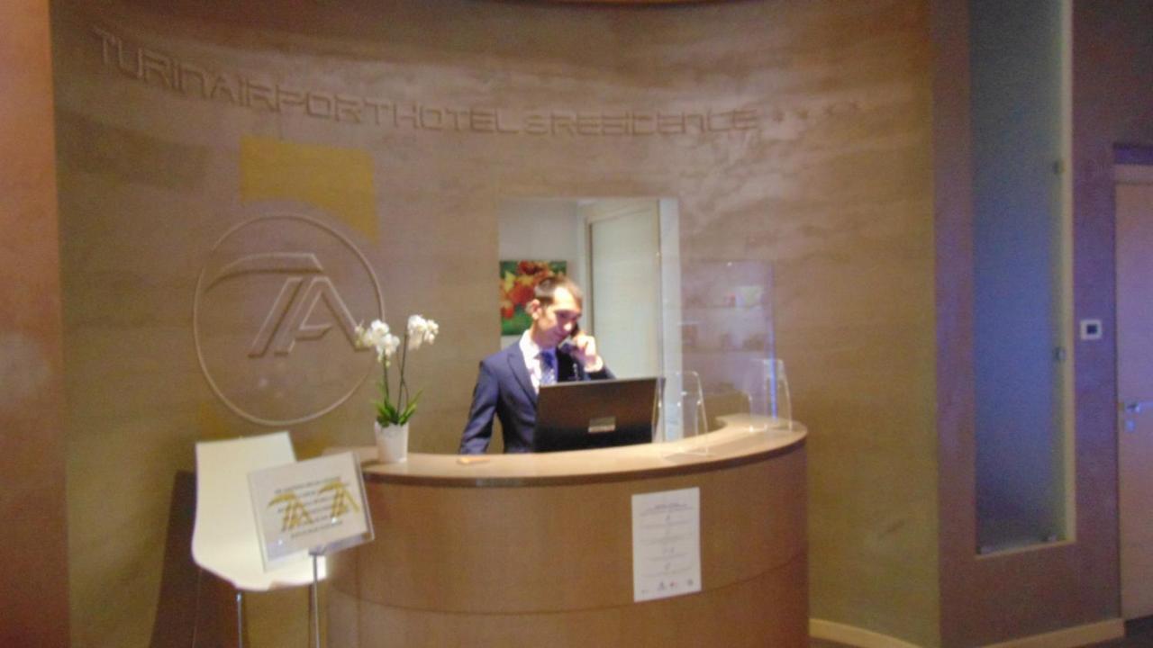 Turin Airport Hotel & Residence San Francesco al Campo Luaran gambar