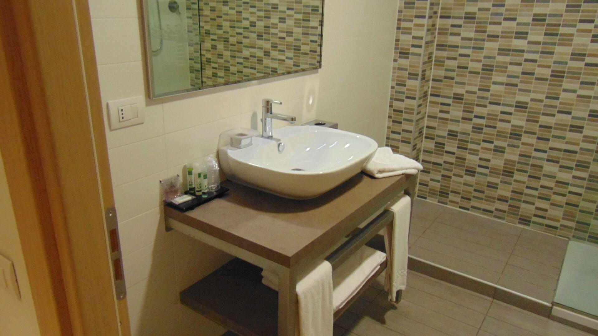 Turin Airport Hotel & Residence San Francesco al Campo Luaran gambar